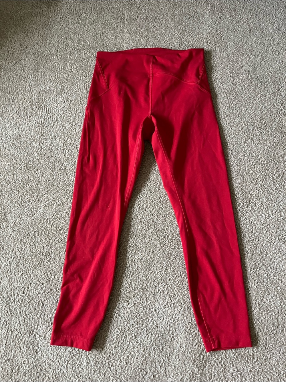 Women’s Lululemon leggings 28”